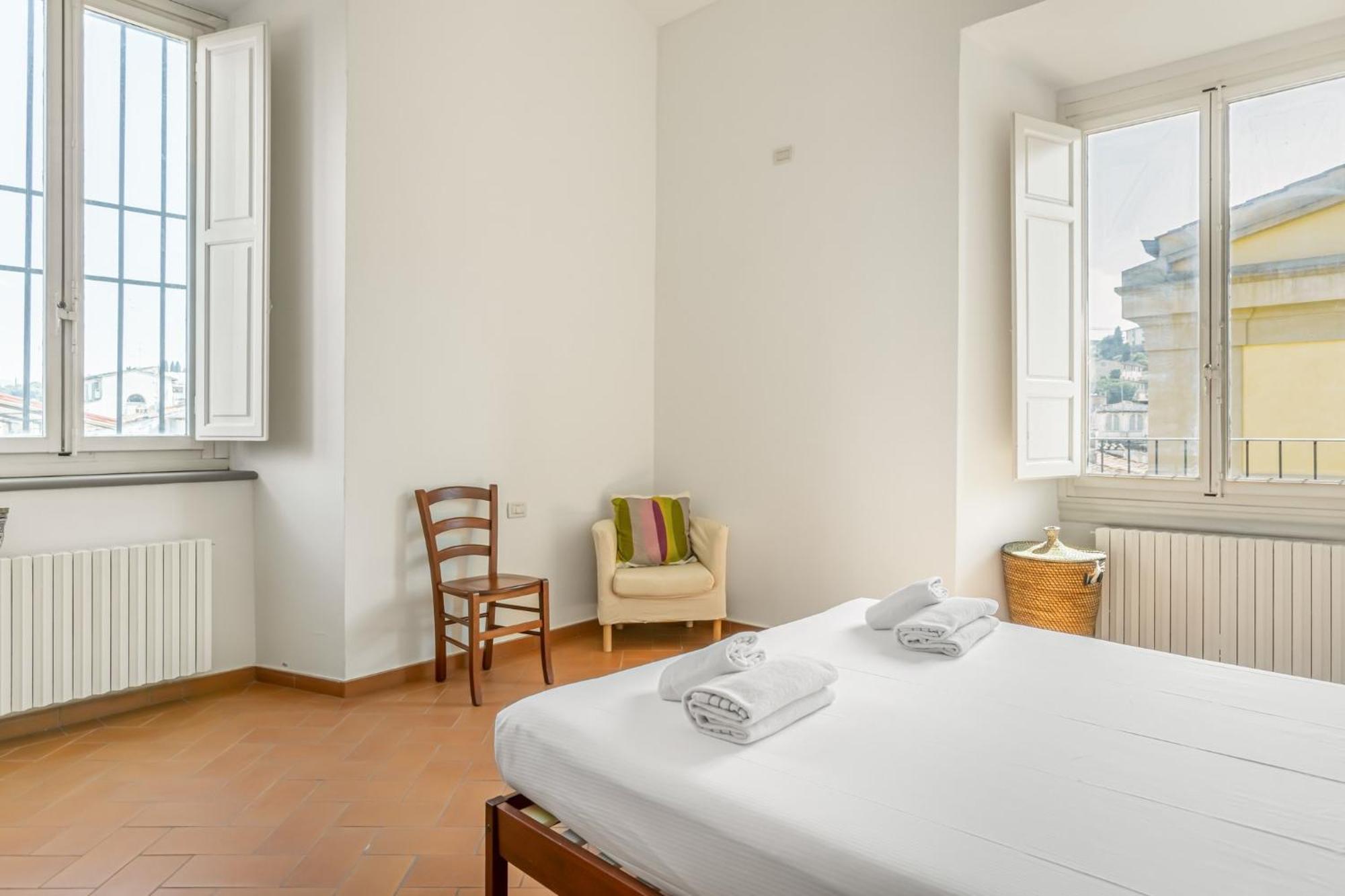 The Lions' Apartment In The Historic Centre X8 Florença Exterior foto